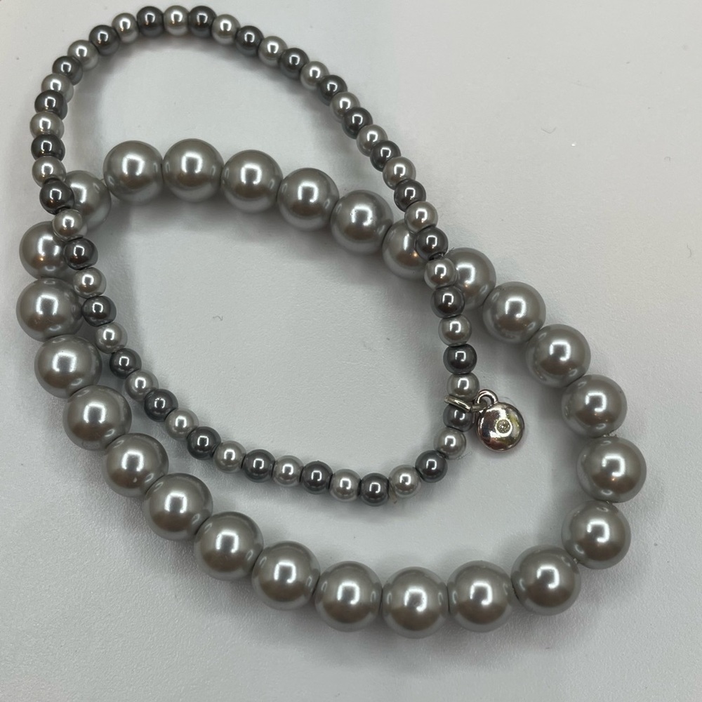 Beautiful RMN Silver Faux Pearl 2 Piece Stretch Stacking Bracelet Set